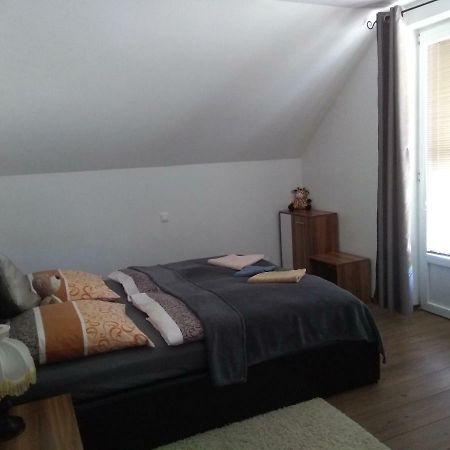 Apartman Lusy Vel'ka Lomnica Exterior foto