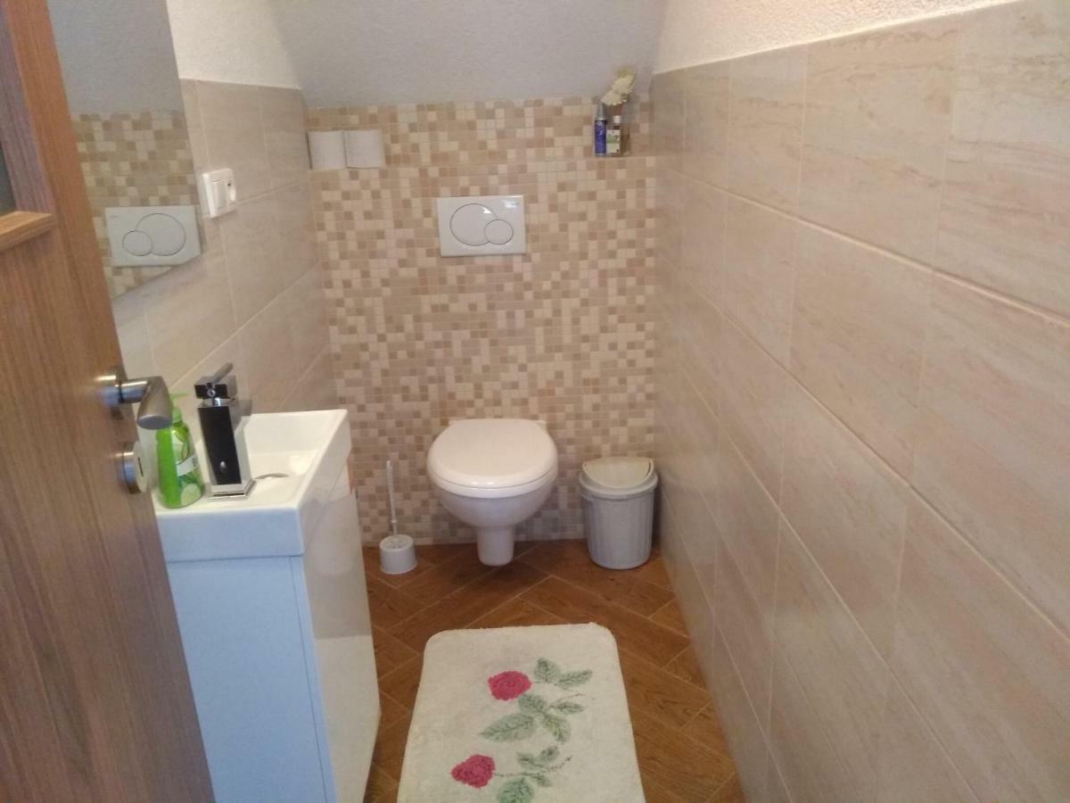 Apartman Lusy Vel'ka Lomnica Exterior foto